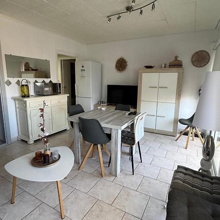 Appartement Première Ligne de mer avec piscine Roses Extérieur photo